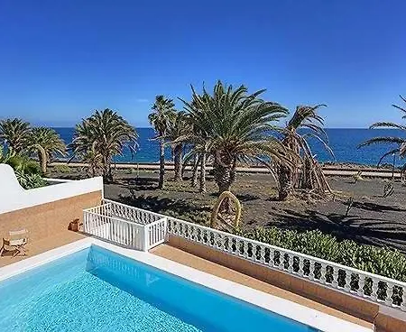 ヴィラ Sleeps 8 Pool Wifi *